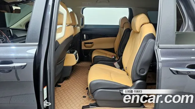 Kia Canival Carnival 4 поколение Бензин 9 мест Prestige — Фото автомобиля 12