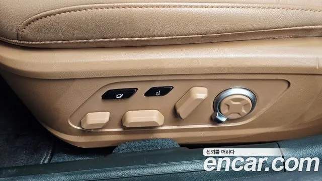Hyundai Grandeur — Фото автомобиля 30