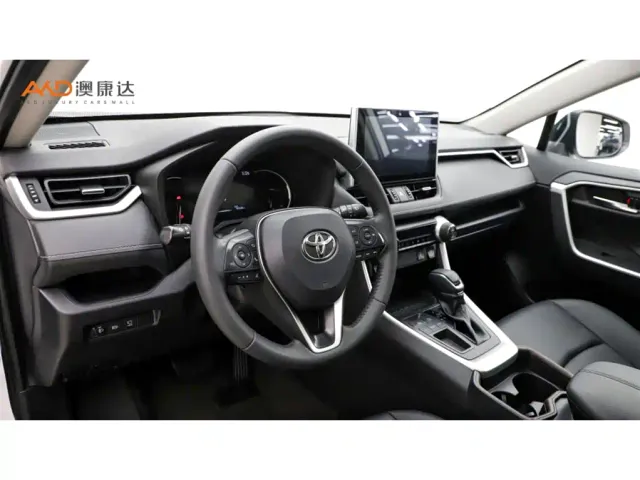 Toyota RAV4 — Фото автомобиля 6