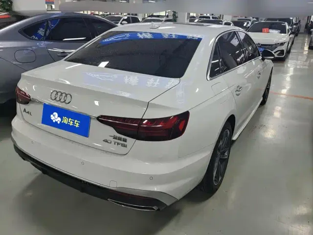 Audi A4L — Фото автомобиля 3