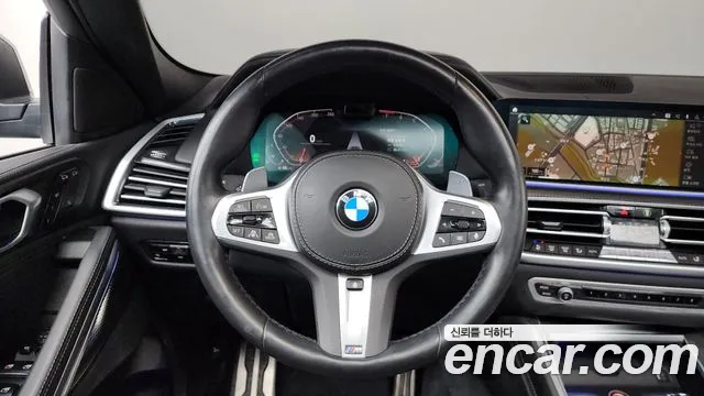 BMW X6 xDrive40i M Sport — Фото автомобиля 13