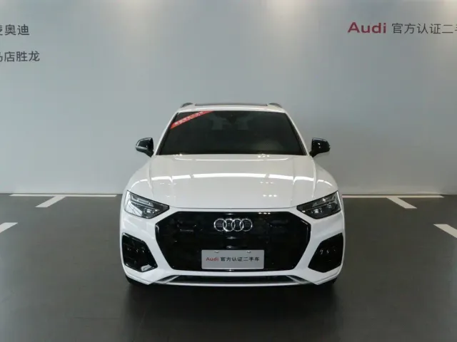 Audi Q5L — Фото автомобиля 2