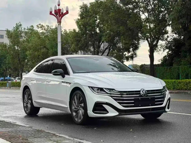 Volkswagen CC — Фото автомобиля 3