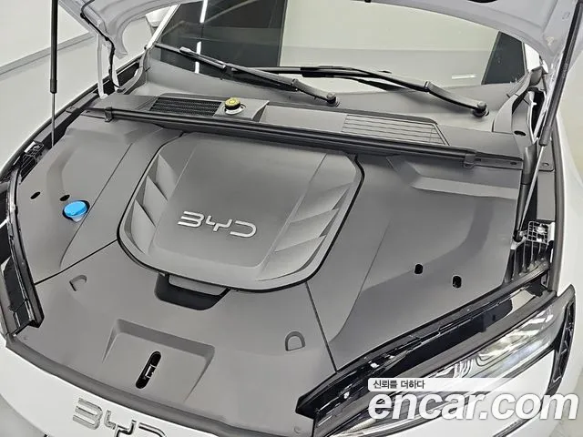 BYD Seal — Фото автомобиля 5