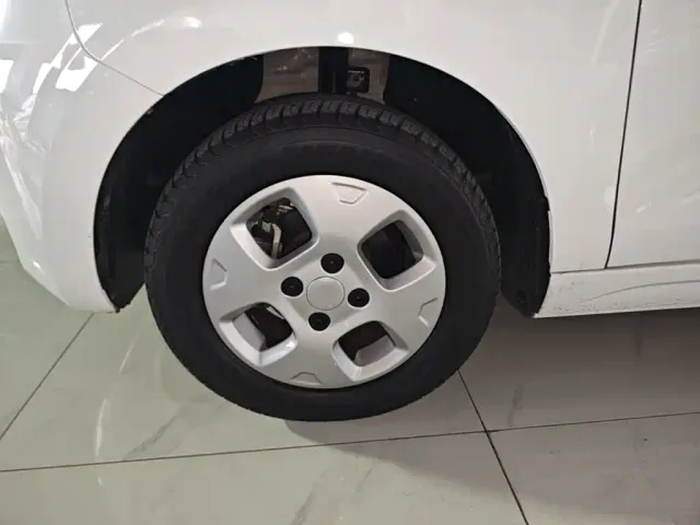 Roewe Clever — Фото автомобиля 22