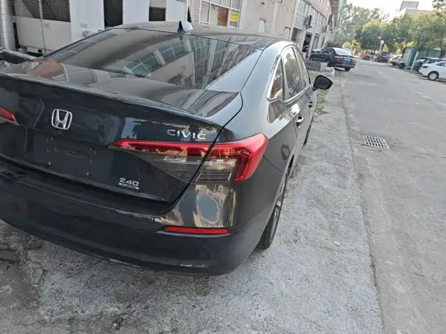 Honda Civic — Фото автомобиля 7