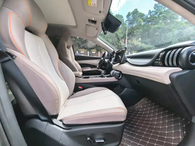 BYD Yuan PLUS — Фото автомобиля 14