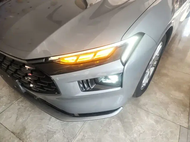 Ford Mondeo — Фото автомобиля 23