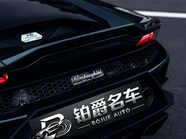 Lamborghini Huracan — Фото автомобиля 3