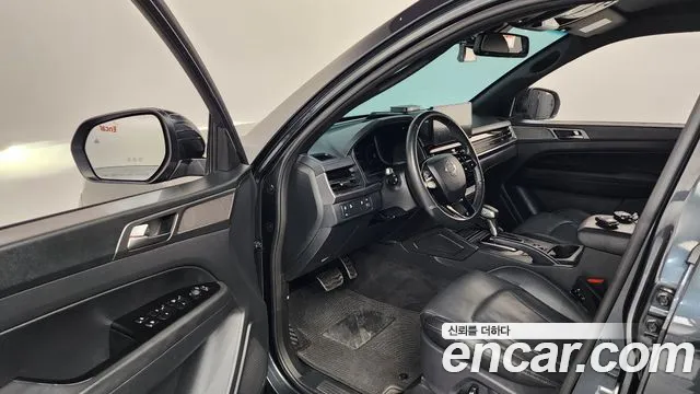 KG_Mobility_Ssangyong Rexton Новый Rexton Sport Khan Дизель 2.2 4WD — Фото автомобиля 8