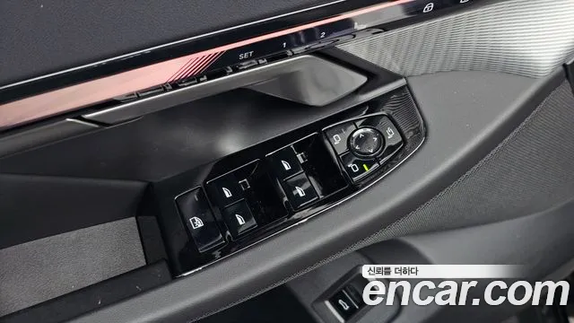 BMW 5-Series — Фото автомобиля 24