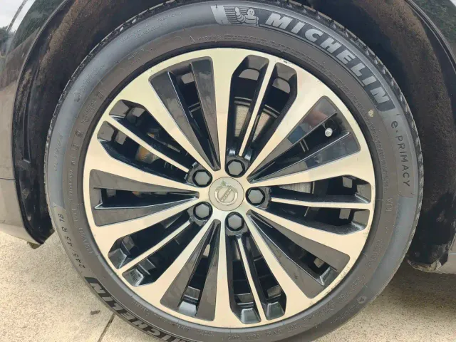 Volvo S90 — Фото автомобиля 18