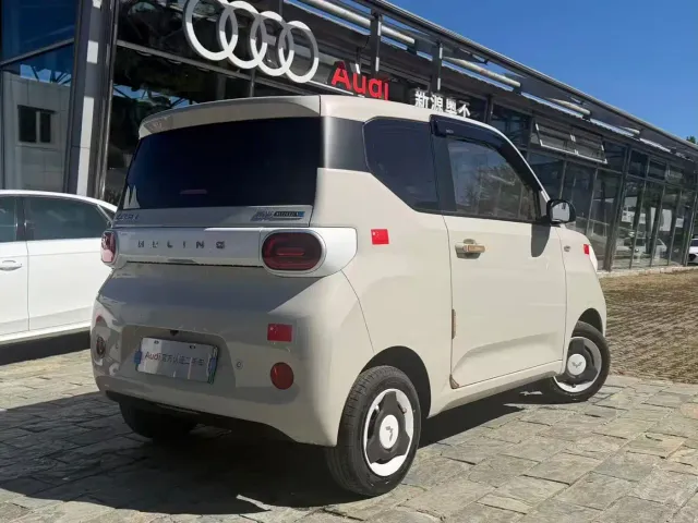 Wuling Hongguang Mini EV — Фото автомобиля 8