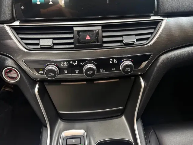 Honda Accord — Фото автомобиля 20