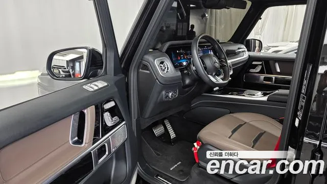 Mercedes-Benz G-Class — Фото автомобиля 10