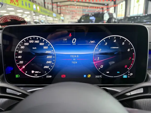 Mercedes-Benz C-Class — Фото автомобиля 5