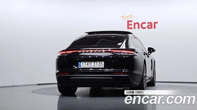 Porsche Panamera 971 — Фото автомобиля 4