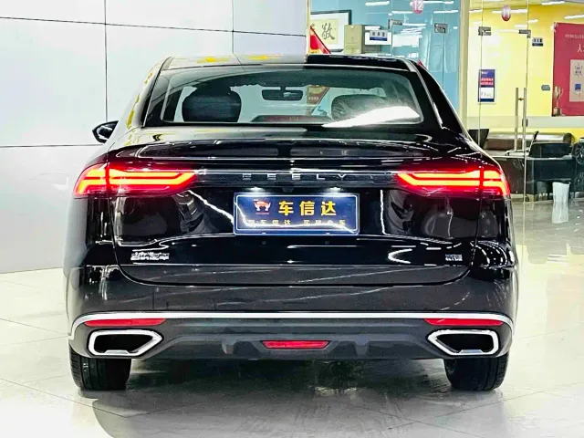 Geely Emgrand — Фото автомобиля 7