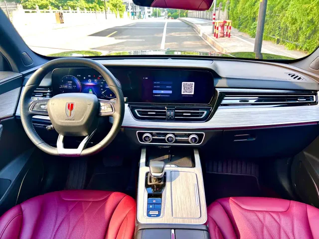 Hongqi HS5 — Фото автомобиля 13
