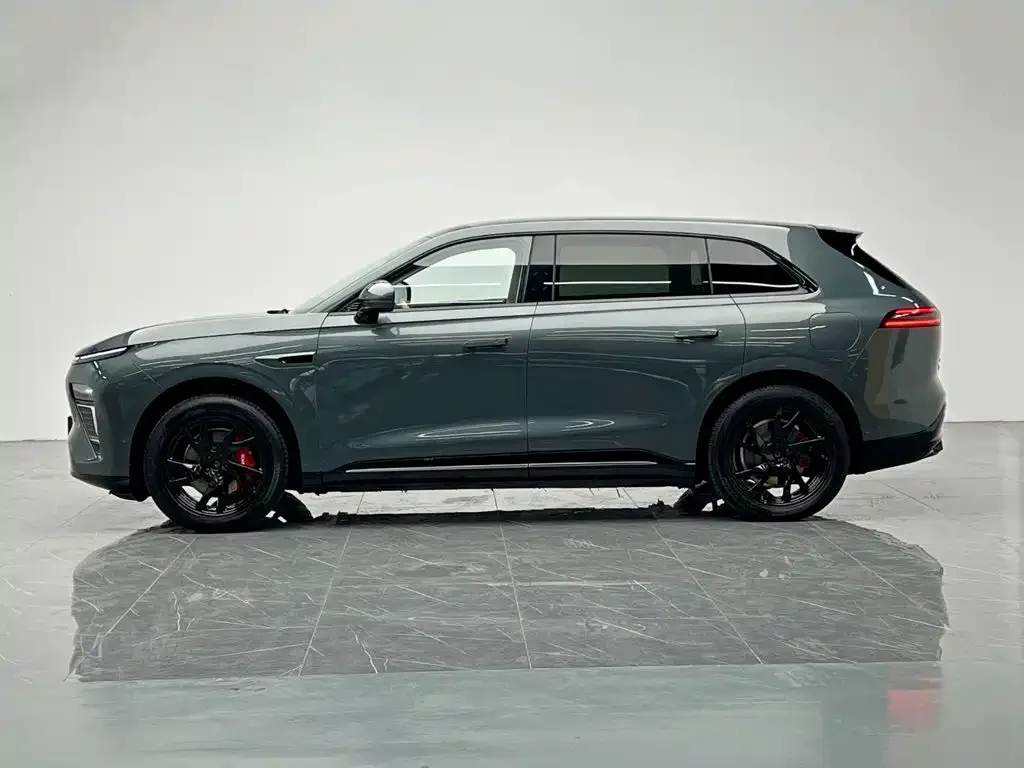 Exeed Exlantix ET 2024 EV 540 Pro 4WD Edition — Фото автомобиля 3