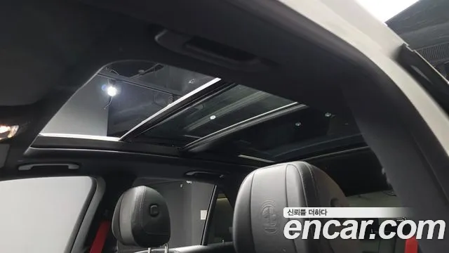 Mercedes-Benz GLE-Class — Фото автомобиля 14