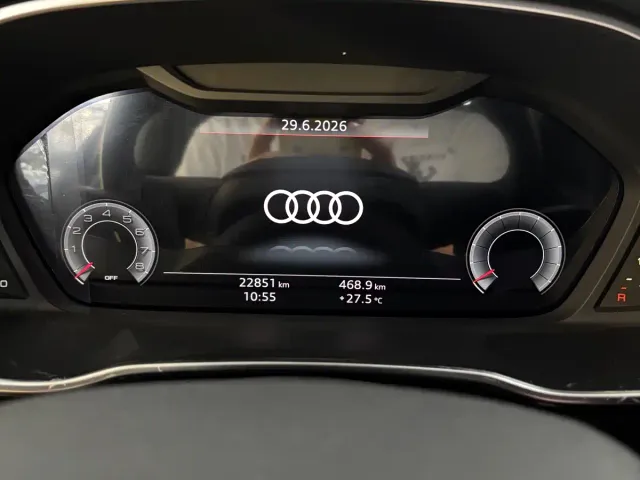 Audi Q3 — Фото автомобиля 8