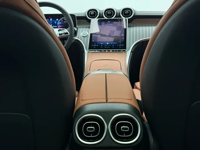 Mercedes-Benz GLC-Class — Фото автомобиля 23