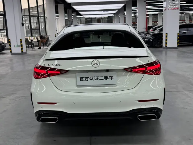Mercedes-Benz C-Class — Фото автомобиля 12