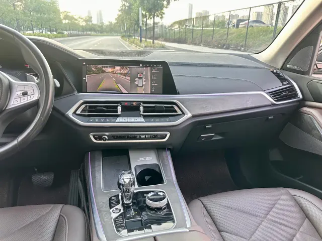 BMW X5 — Фото автомобиля 13