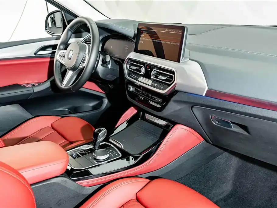 BMW BMW X4 2022 xDrive 30i M Sport Package — Фото автомобиля 17