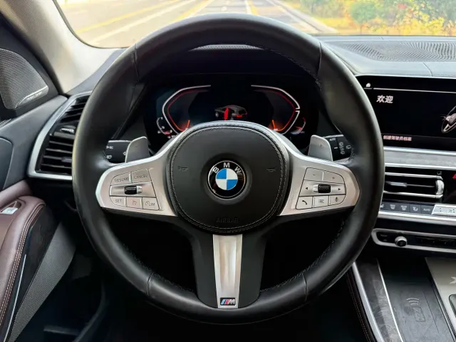 BMW X5 — Фото автомобиля 6