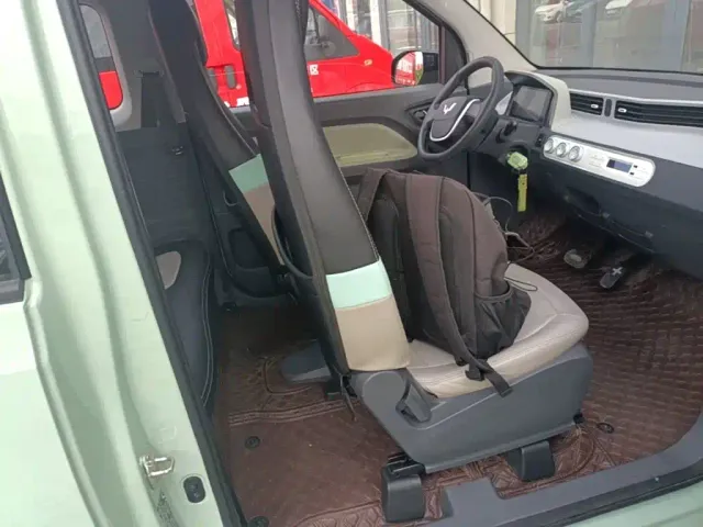 Wuling Hongguang Mini EV — Фото автомобиля 24
