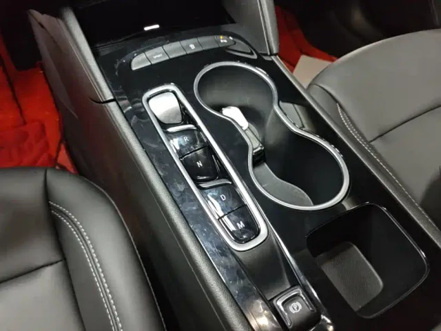 Buick Regal — Фото автомобиля 13