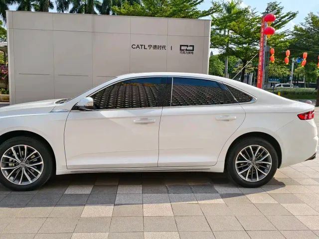 Geely Xingrui — Фото автомобиля 9