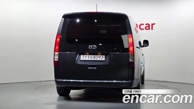 Hyundai Staria Staria Tourer 11 мест — Фото автомобиля 4