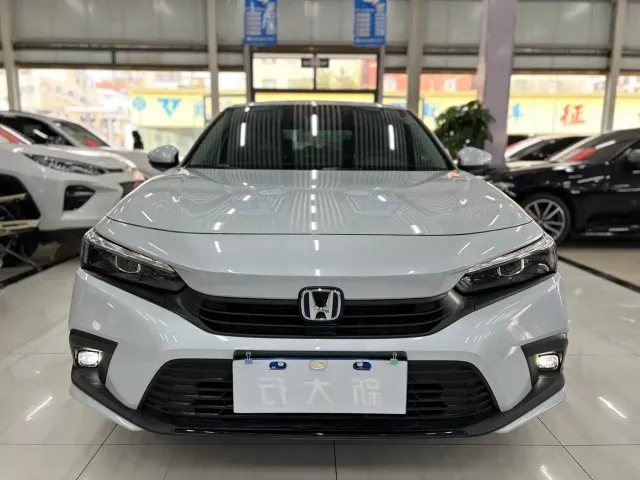 Honda Civic — Фото автомобиля 2