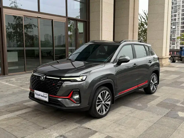 Фотография автомобиля — Changan CS35 Plus