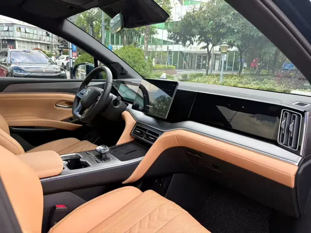 BYD Song L DM-i — Фото автомобиля 15