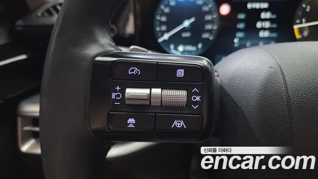 Hyundai Grandeur GN7 — Фото автомобиля 22