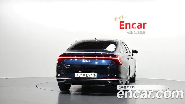 Kia K8 — Фото автомобиля 4