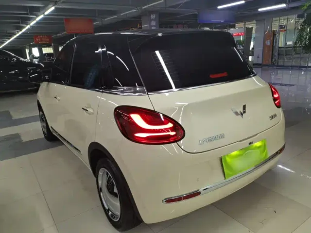 Wuling Bingo — Фото автомобиля 4