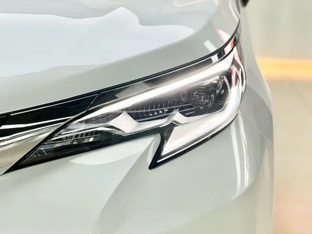 Toyota Sienna — Фото автомобиля 17