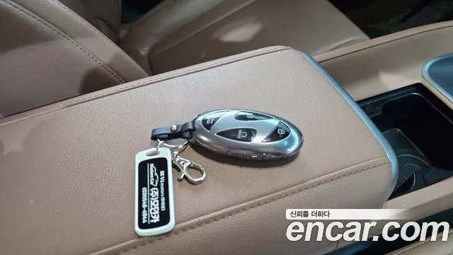 Hyundai Grandeur GN7 — Фото автомобиля 15
