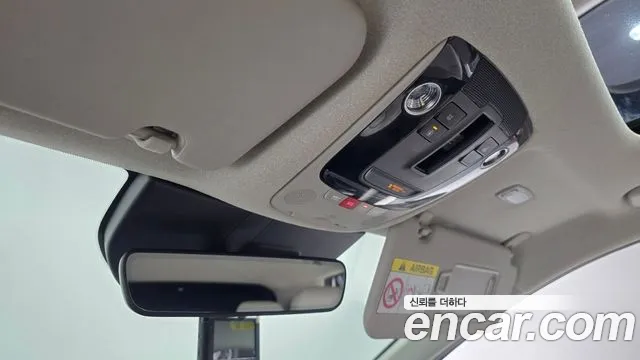 Kia Niro New — Фото автомобиля 26