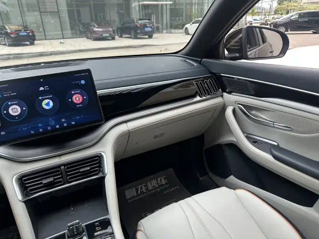 BYD Song PLUS — Фото автомобиля 10