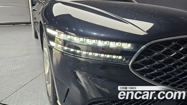 Genesis G90 Бензин 3.5 турбо AWD — Фото автомобиля 22