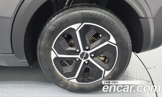 Kia Niro The All New — Фото автомобиля 6