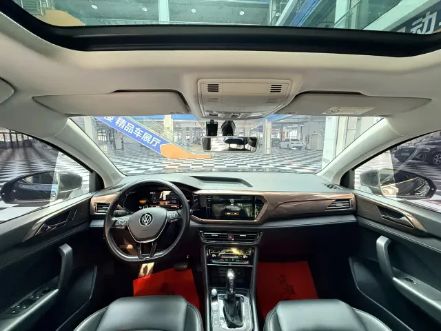 Volkswagen Tharu — Фото автомобиля 8