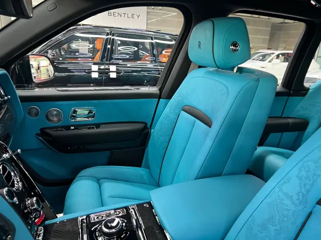 Rolls-Royce Cullinan — Фото автомобиля 14