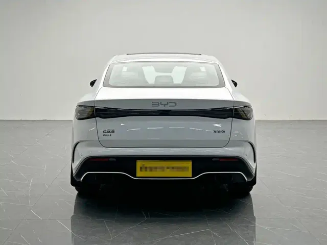BYD Seal 06 New Energy 2024 DM-i 120KM Flagship — Фото автомобиля 5